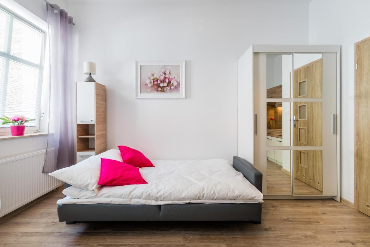 Zelazna Apartment Wawelofts Krakow Ngoại thất bức ảnh